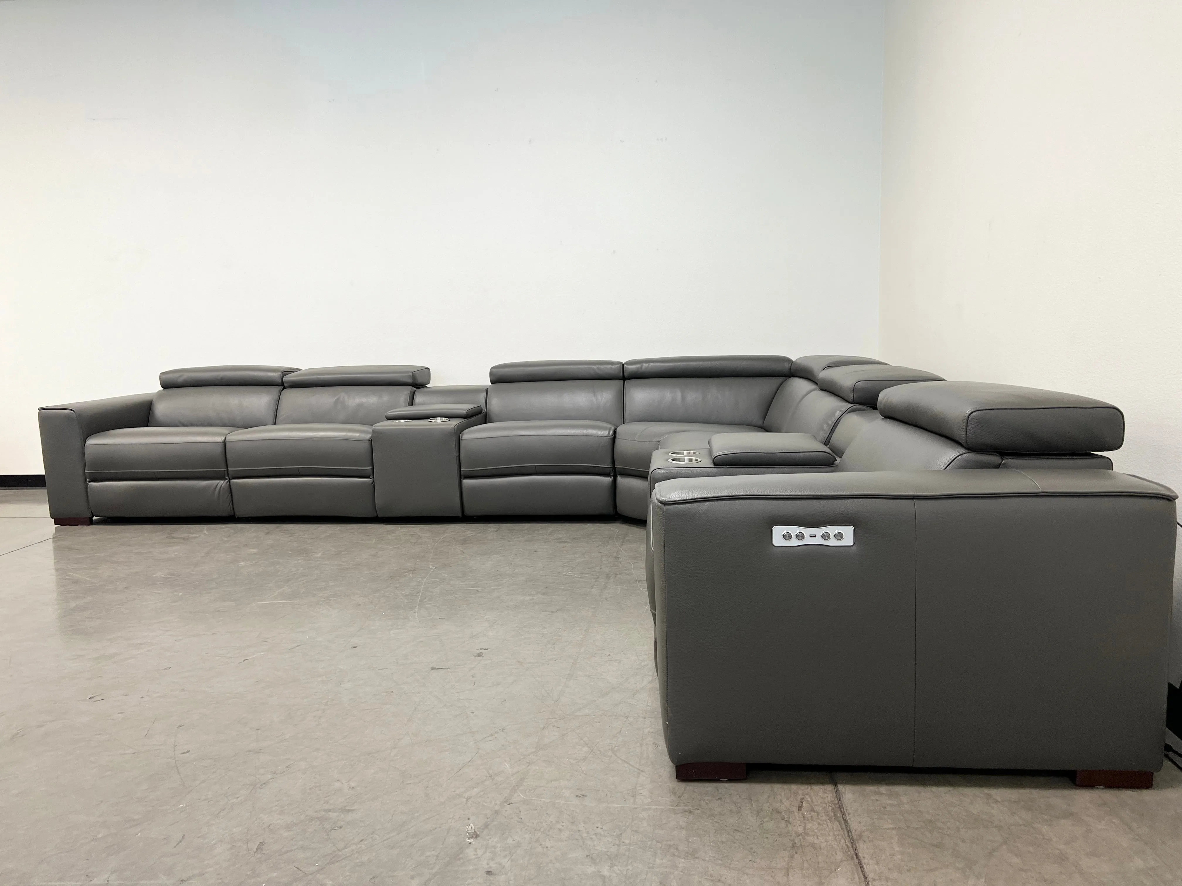 8pc Birt Leather Sectional Sofa With Recliners