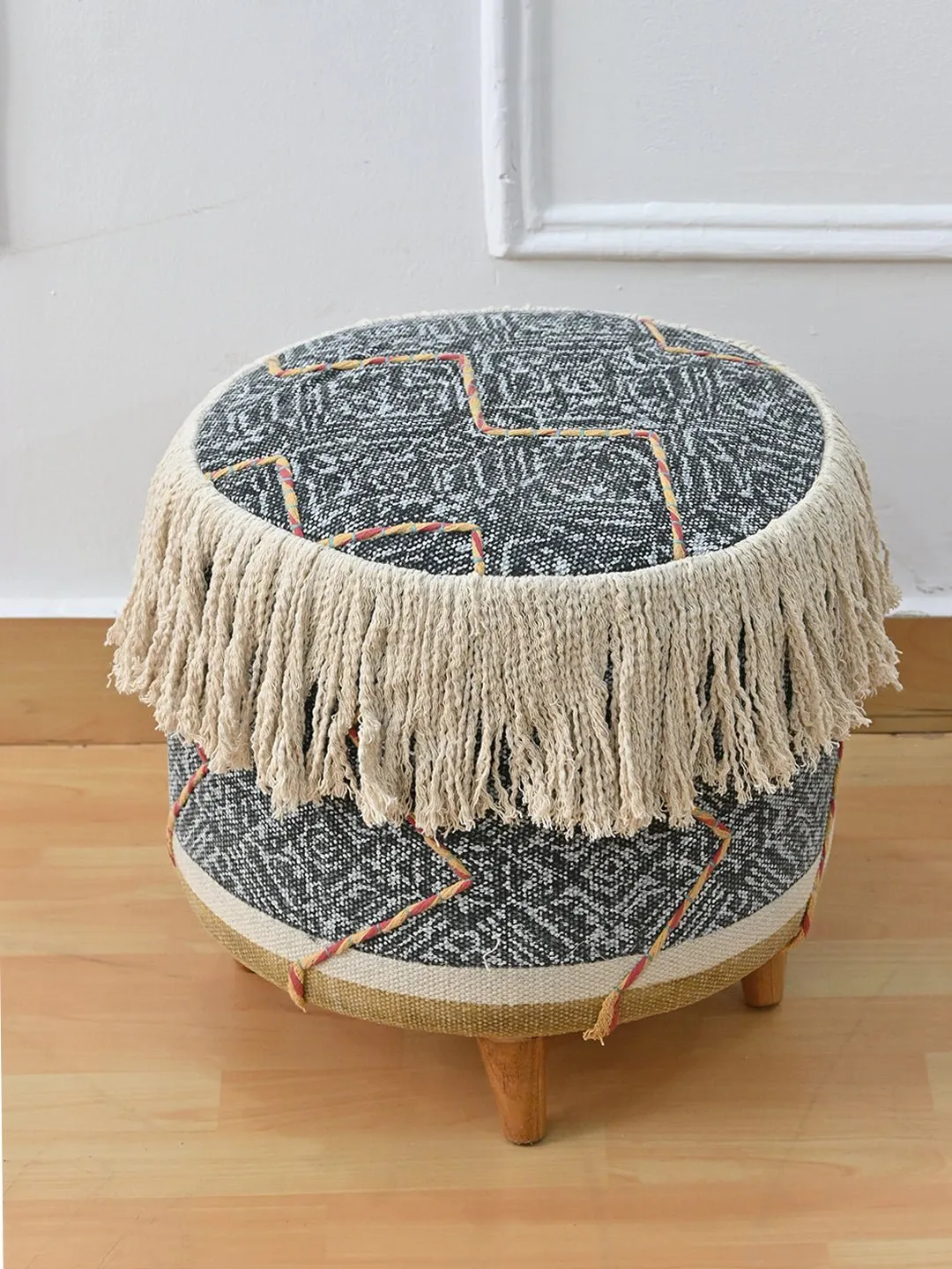 ABSOLUTE - CYLINDRICAL OTTOMAN