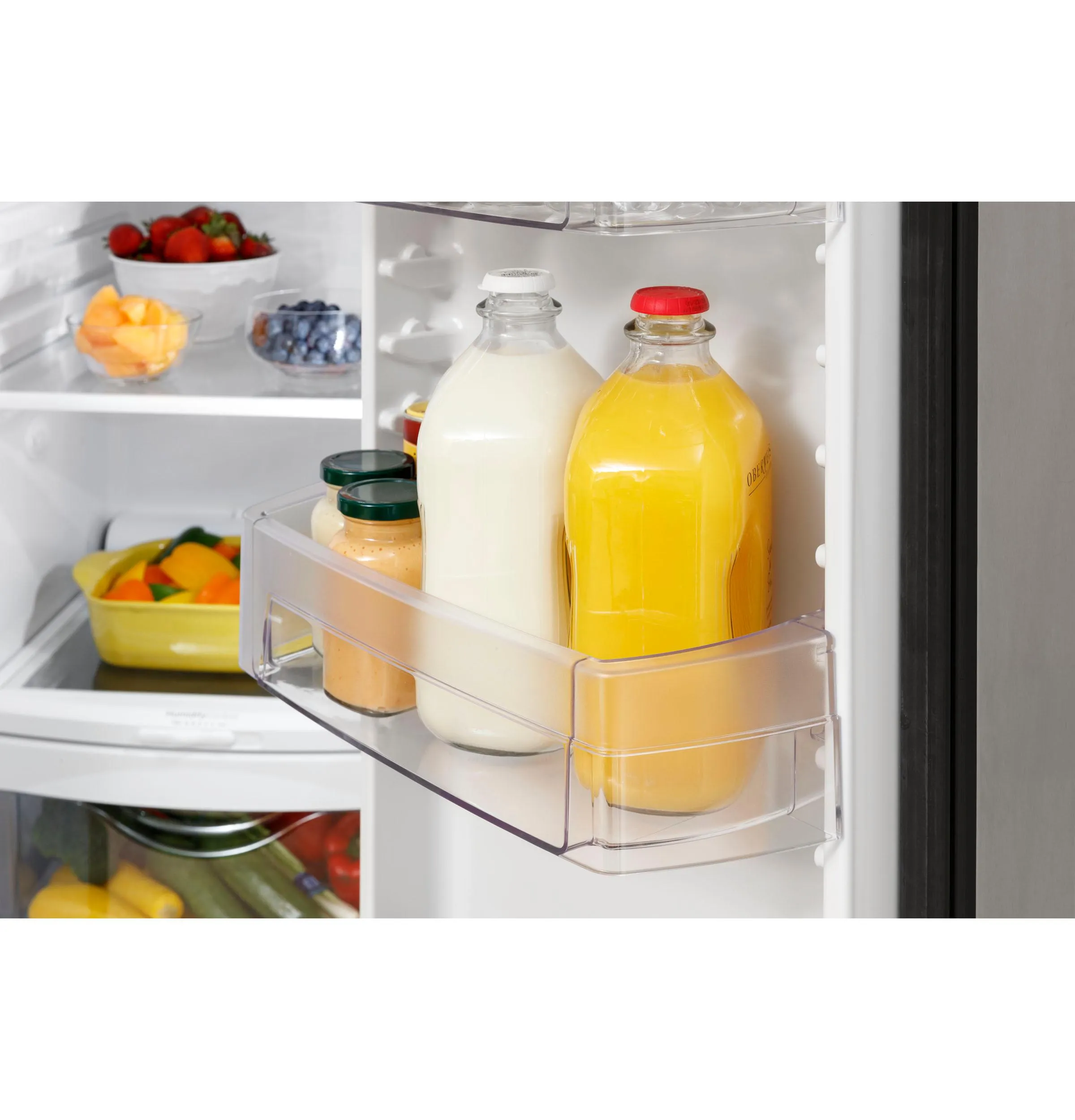 GSS23GYPFS GE® 23.0 Cu. Ft. Side-By-Side Refrigerator