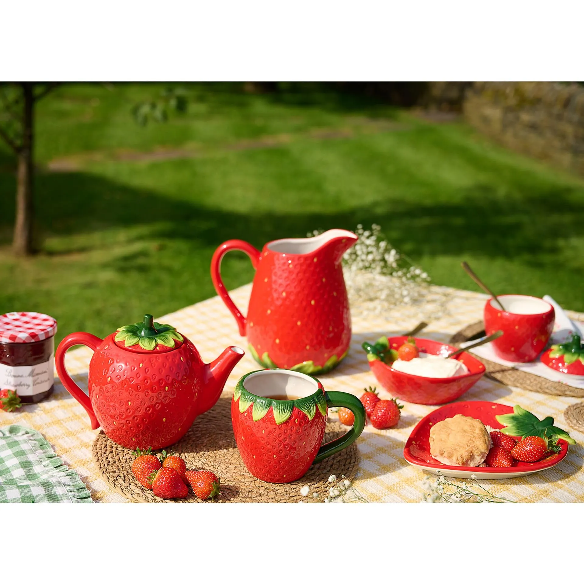 Widdop Cottage Garden Ceramic Strawberry Themed Dinnerware - Strawberry Teapot - Summer Crockery Bright Quirky Tableware - Lovely Gift Idea Picnic Outdoor Eating