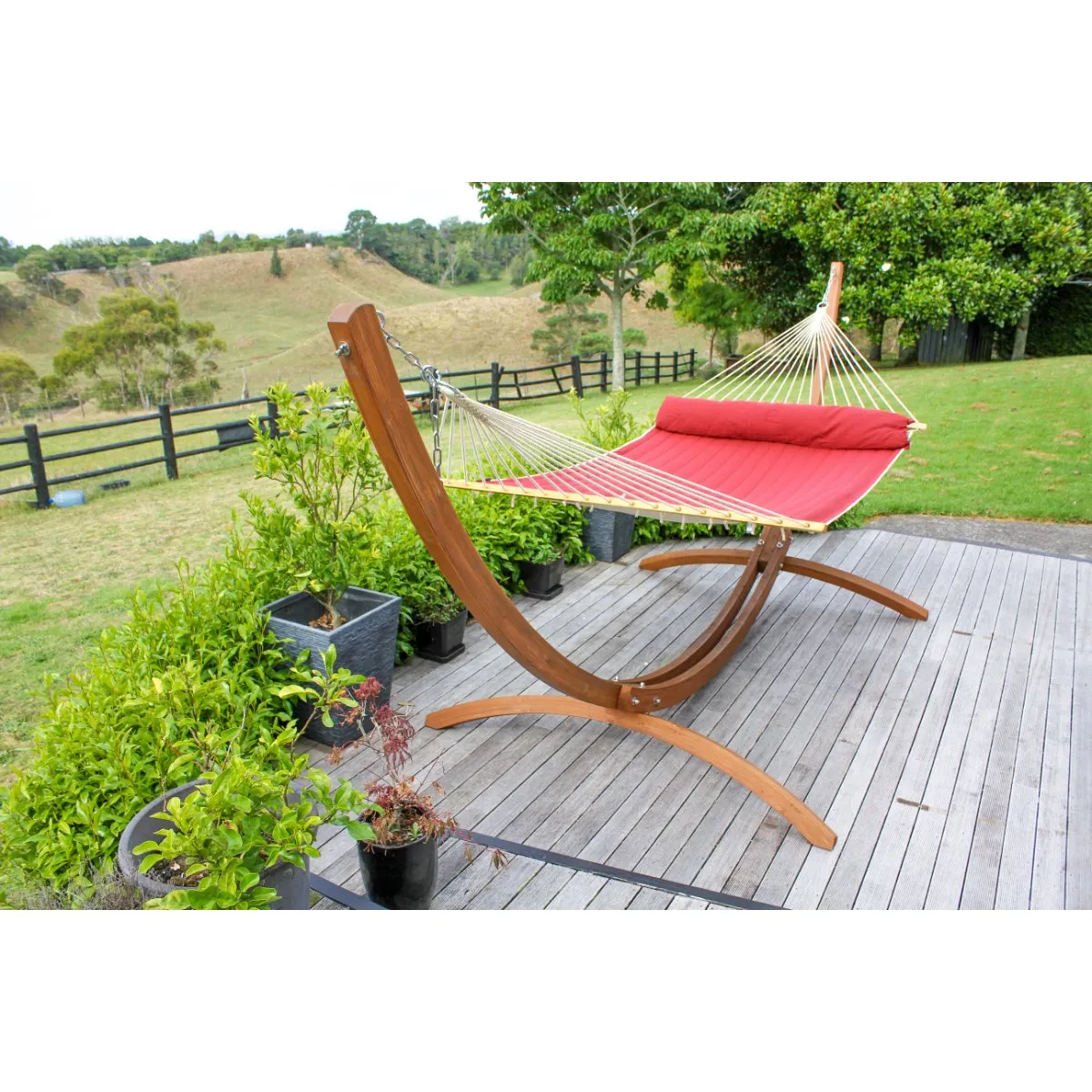 Wooden Hammock Stand and King Spreader Bar Hammock